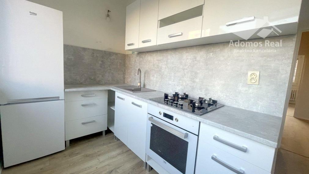 3 - IZBOVÝ BYT KOŠICE - TERASA / POVAŽSKÁ