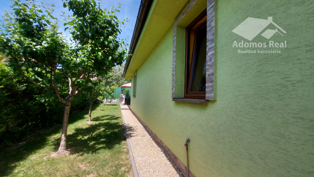 4-IZBOVÝ ROD. DOM KOŠICE - PEREŠ / PRENÁJOM