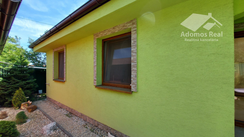 4-IZBOVÝ ROD. DOM KOŠICE - PEREŠ / PRENÁJOM