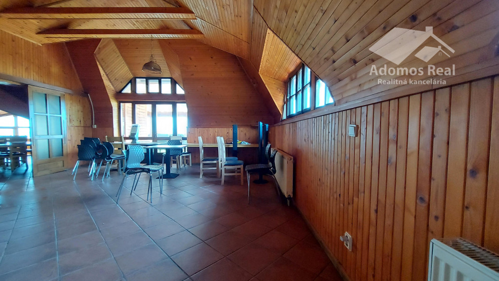 DOM NA PODNIKANIE - KOŠICE / PEREŠ