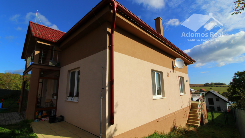 4-IZBOVÝ ROD. DOM KOŠICE - OKOLIE / HÝĽOV