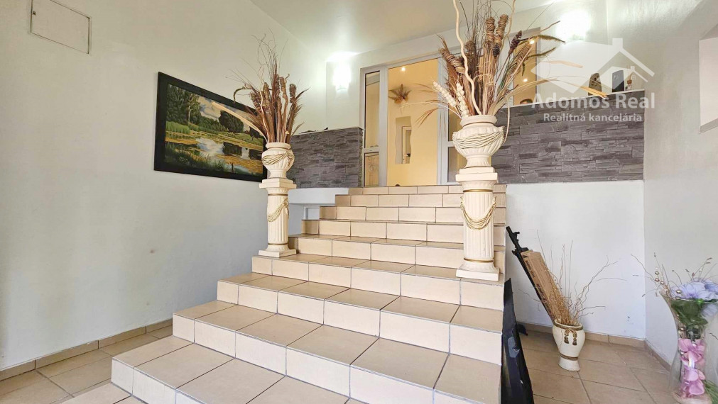 4-IZBOVÝ RODINNÝ DOM / TREBIŠOV