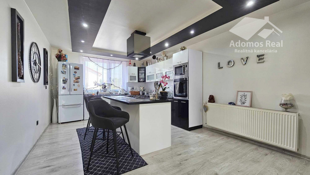 4-IZBOVÝ RODINNÝ DOM / TREBIŠOV