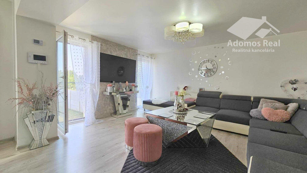 4-IZBOVÝ RODINNÝ DOM / TREBIŠOV