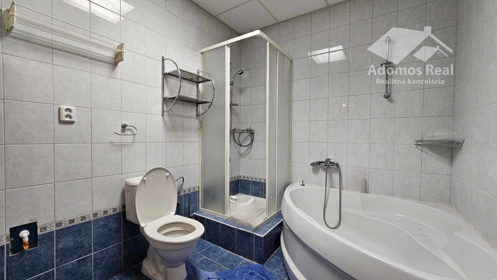 RODINNÝ DOM  - LIPTOVSKÝ TRNOVEC