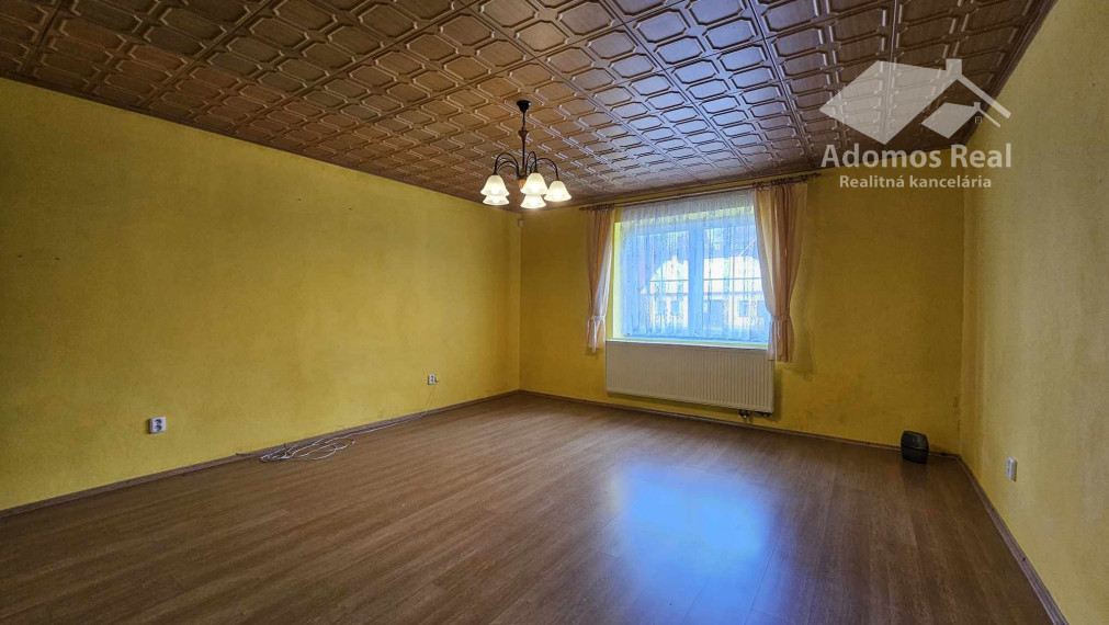 RODINNÝ DOM  - LIPTOVSKÝ TRNOVEC