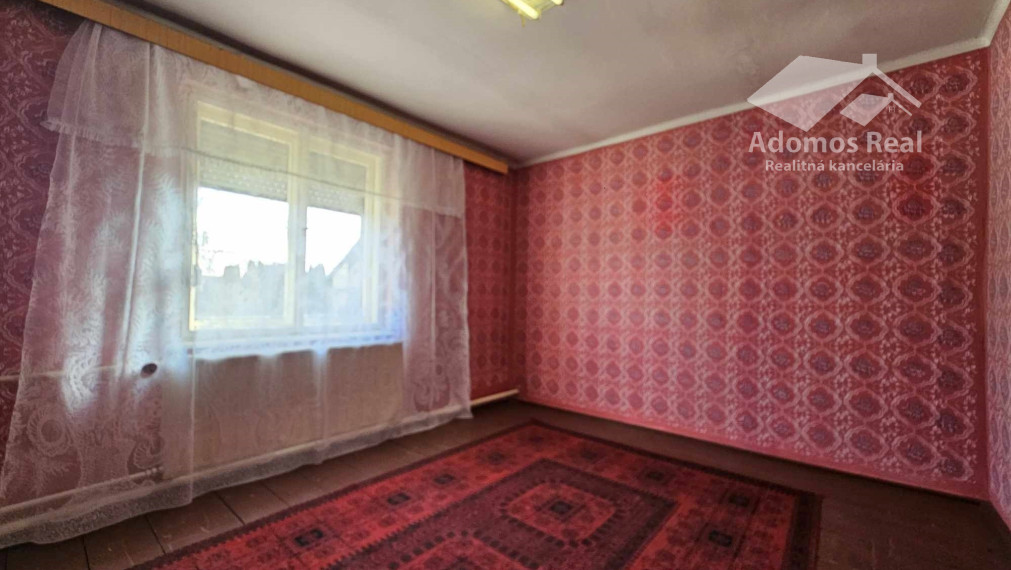 6 - IZBOVÝ RODINNÝ DOM - PUSTÉ ČEMERNÉ