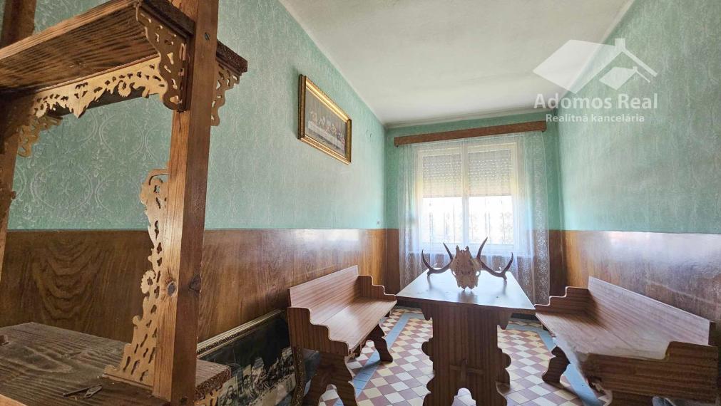 6 - IZBOVÝ RODINNÝ DOM - PUSTÉ ČEMERNÉ