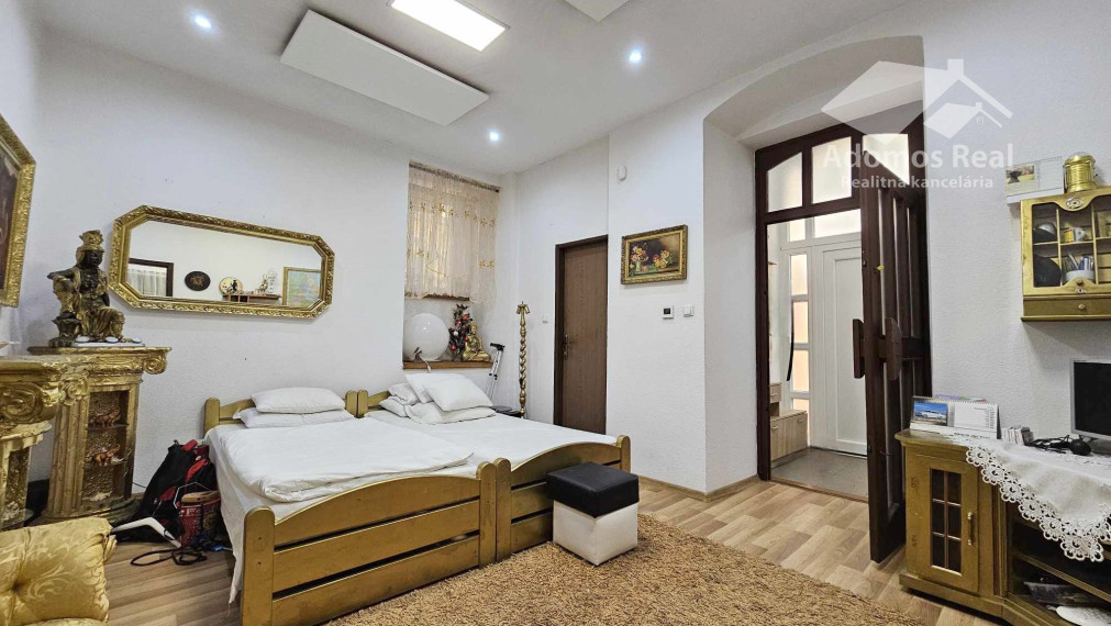 2 - IZBOVÝ BYT LIPTOVSKÝ MIKULÁŠ - 1.MÁJA