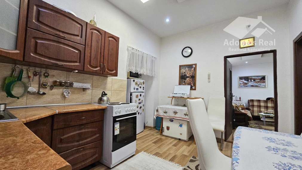 2 - IZBOVÝ BYT LIPTOVSKÝ MIKULÁŠ - 1.MÁJA