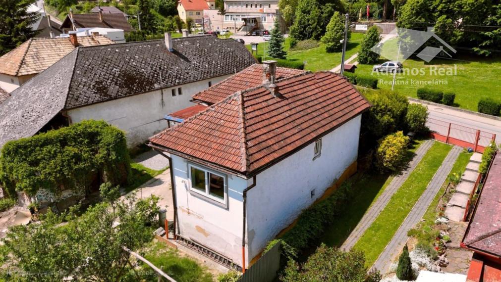 RODINNÝ DOM S VEĽKÝM POZEMKOM - KYSAK