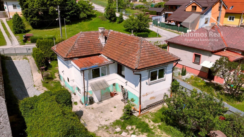 RODINNÝ DOM S VEĽKÝM POZEMKOM - KYSAK