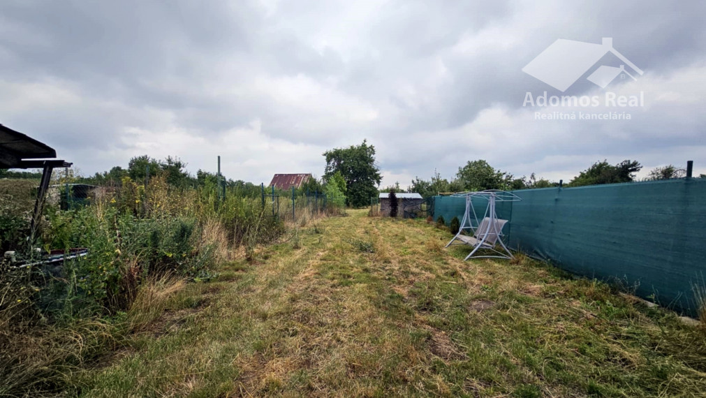 7-IZBOVÝ RODINNÝ DOM S BAZÉNOM - SEČOVSKÁ POLIANKA