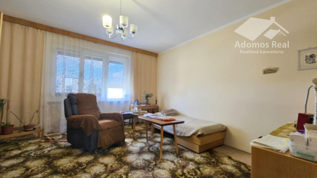 5-IZBOVÝ RODINNÝ DOM MICHALOVCE