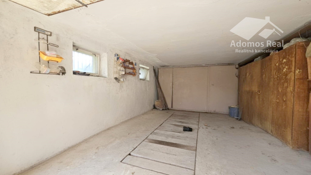 5-IZBOVÝ RODINNÝ DOM MICHALOVCE