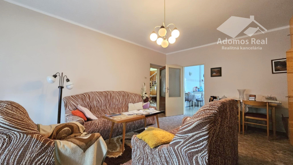 5-IZBOVÝ RODINNÝ DOM MICHALOVCE