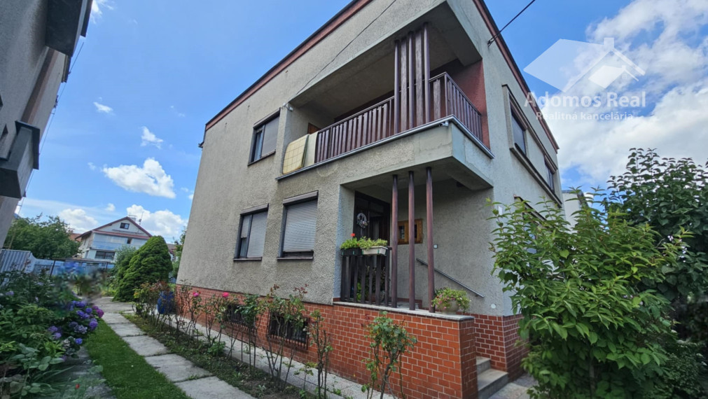 5-IZBOVÝ RODINNÝ DOM MICHALOVCE