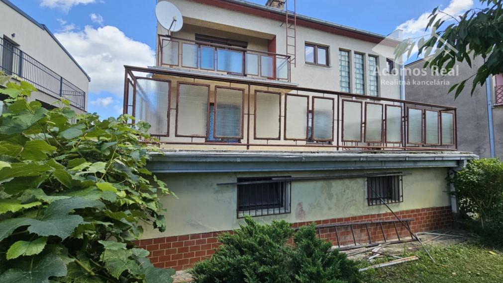 5-IZBOVÝ RODINNÝ DOM MICHALOVCE