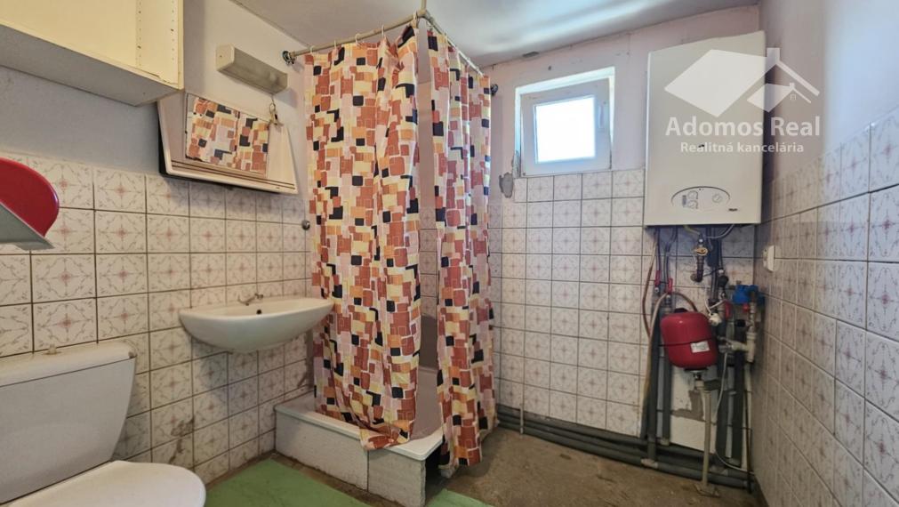 RODINNÝ DOM ŠEMŠA