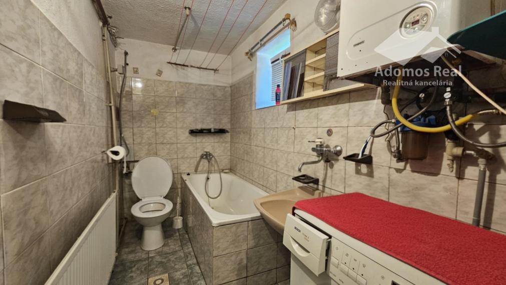 RODINNÝ DOM ŠEMŠA