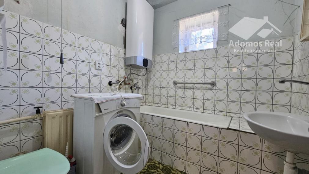 RODINNÝ DOM ŠEMŠA