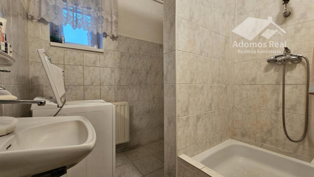 RODINNÝ DOM - KOŠICE OKOLIE / TURŇA NAD BODVOU