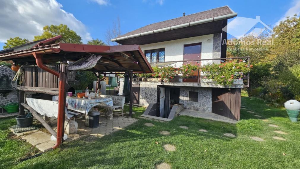 CHATA SO ZÁHRADOU KOŠICE - OKOLIE/SELEŠKA