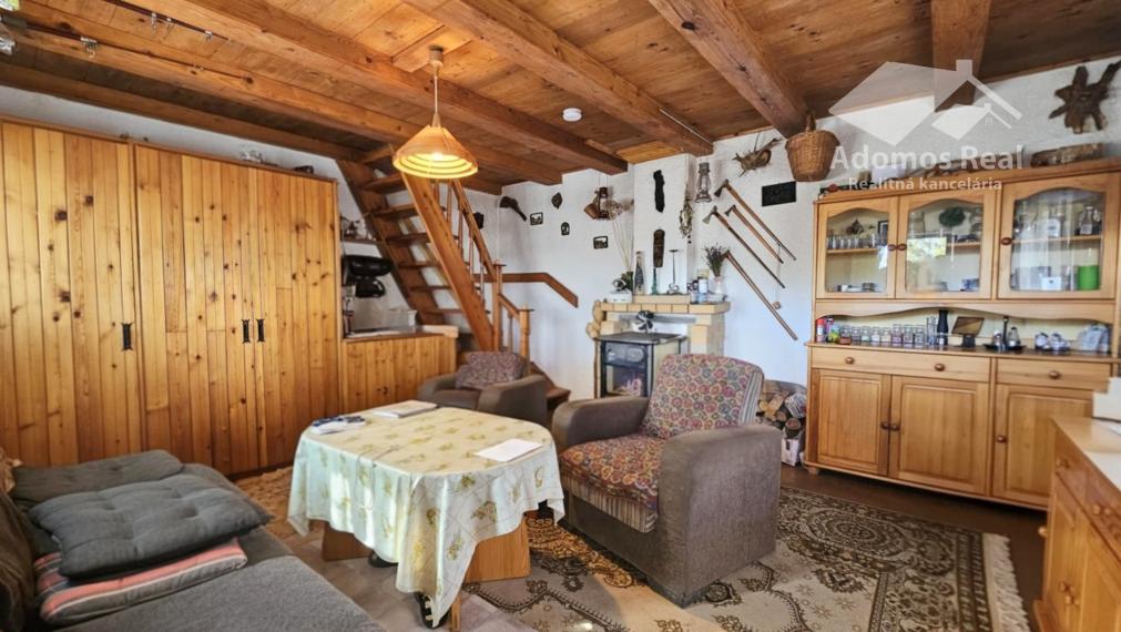 CHATA SO ZÁHRADOU KOŠICE - OKOLIE/SELEŠKA