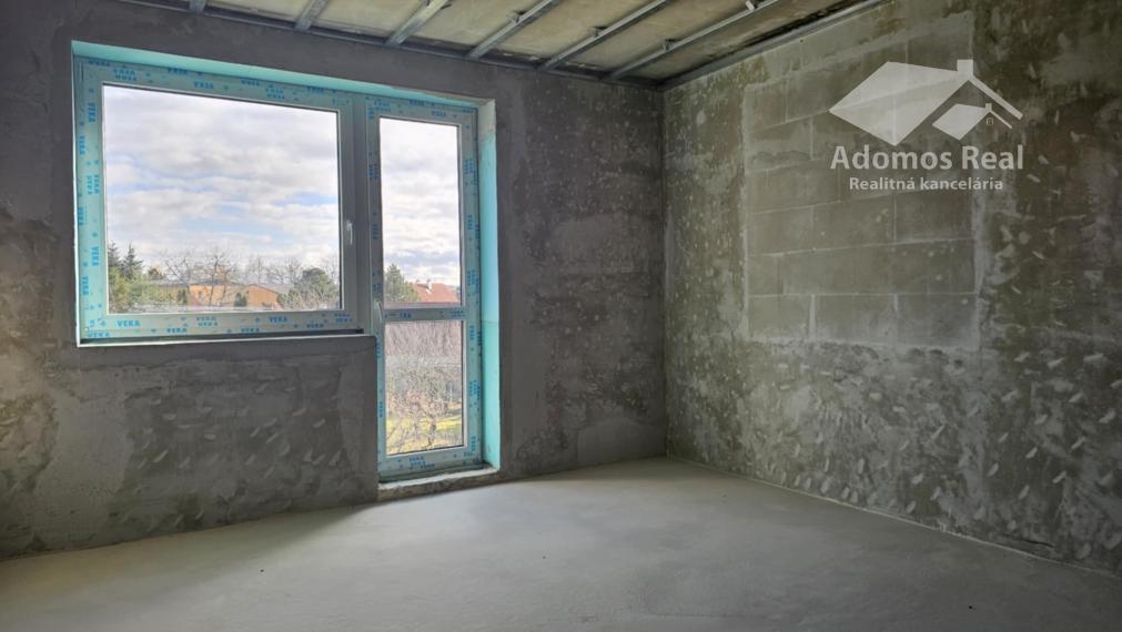 RODINNÝ DOM POPRAD-VEĽKÁ