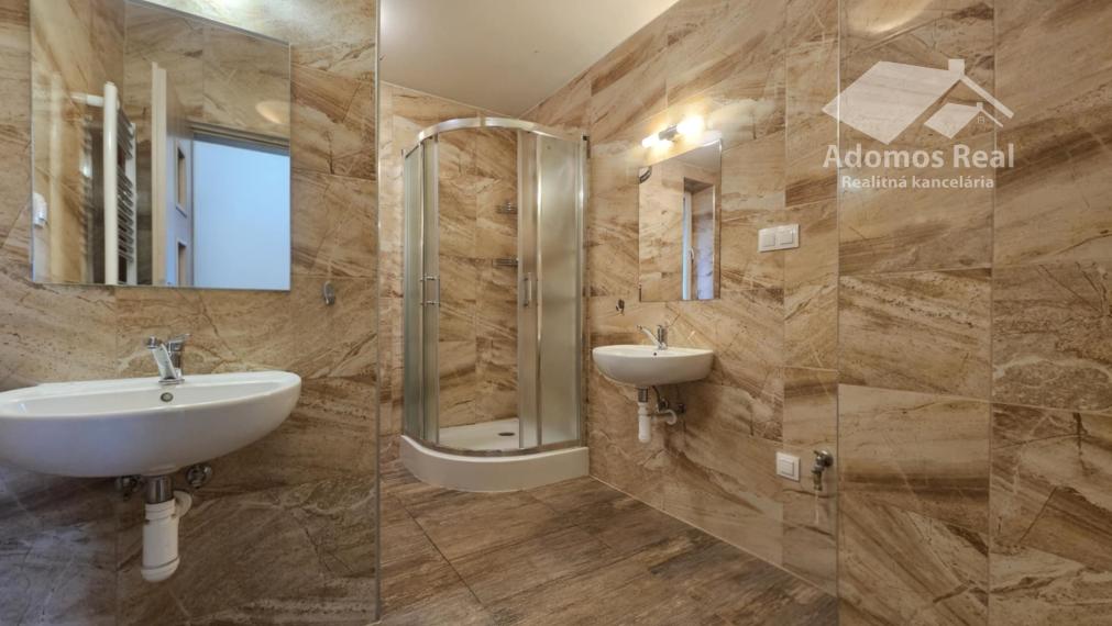 RODINNÝ DOM POPRAD-VEĽKÁ