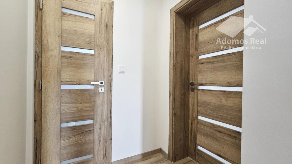 5-IZBOVÝ RODINNÝ DOM KOŠICE - OKOLIE / SEŇA