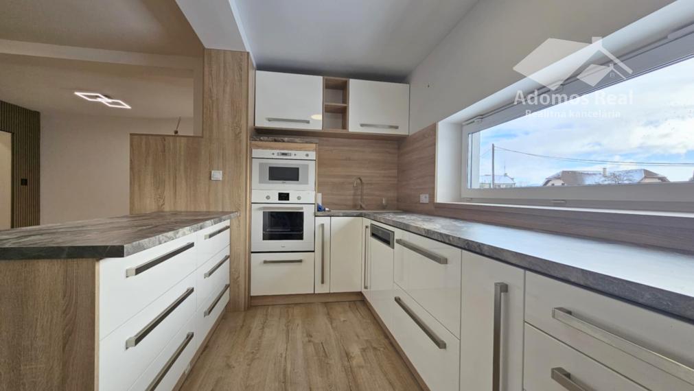 5-IZBOVÝ RODINNÝ DOM KOŠICE - OKOLIE / SEŇA