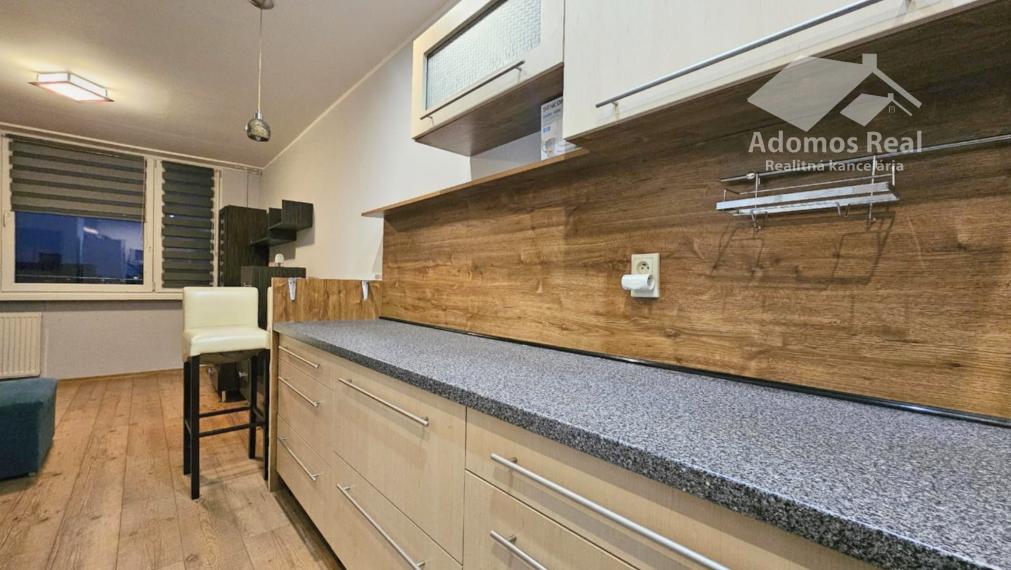 1,5 - IZBOVÝ BYT KOŠICE - TERASA / GUDERNOVA