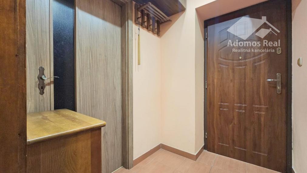 1 - IZBOVÝ BYT KOŠICE - STARÉ MESTO / JESENNÁ