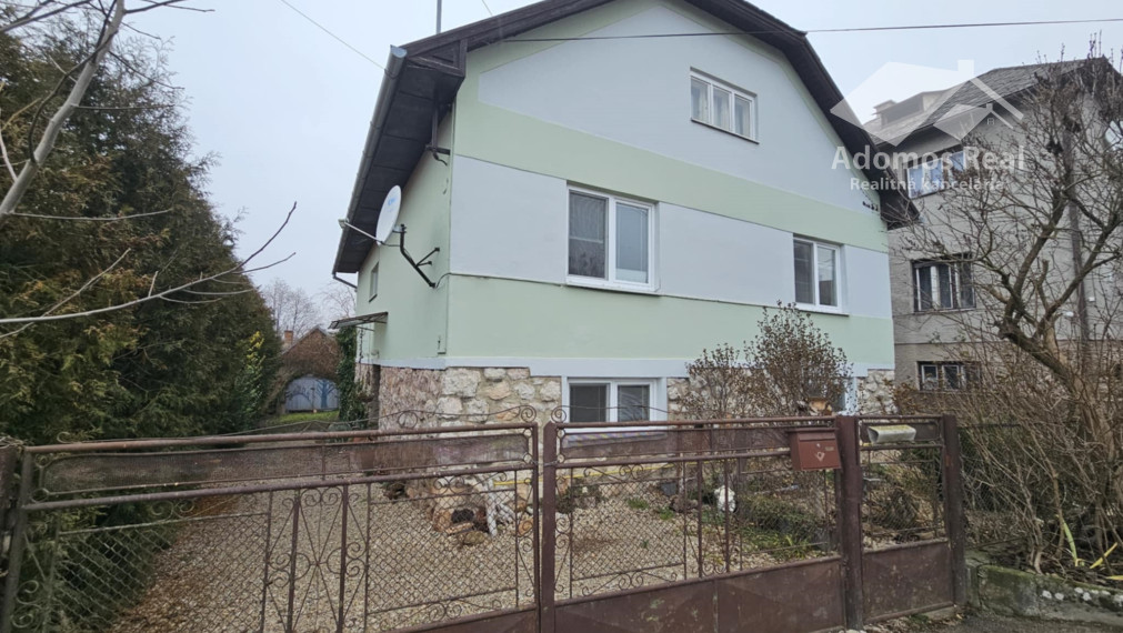 RODINNÝ DOM BETLIAR