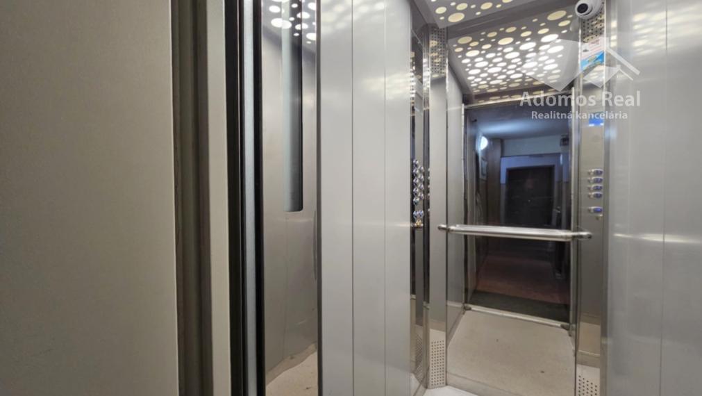 4 - IZBOVÝ BYT TREBIŠOV / SEVERNÁ