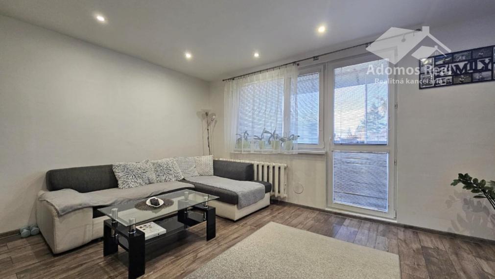 4 - IZBOVÝ BYT TREBIŠOV / KOMENSKÉHO