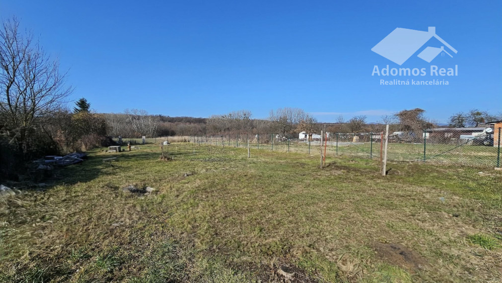 RODINNÝ DOM ÚBREŽ