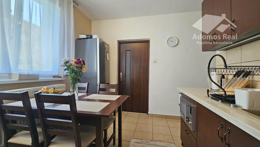 3 - IZBOVÝ BYT HODVÁBNA / TREBIŠOV