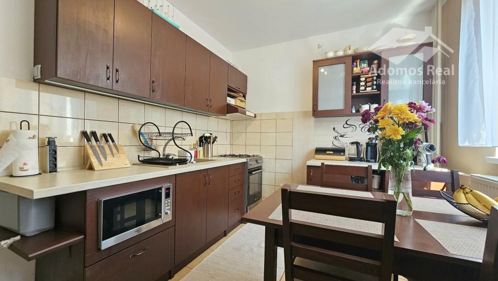 3 - IZBOVÝ BYT HODVÁBNA / TREBIŠOV