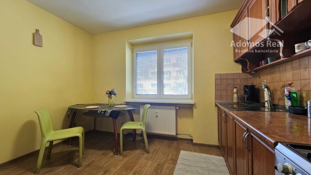 1 - IZBOVÝ BYT KOŠICE - STARÉ MESTO / JESENNÁ