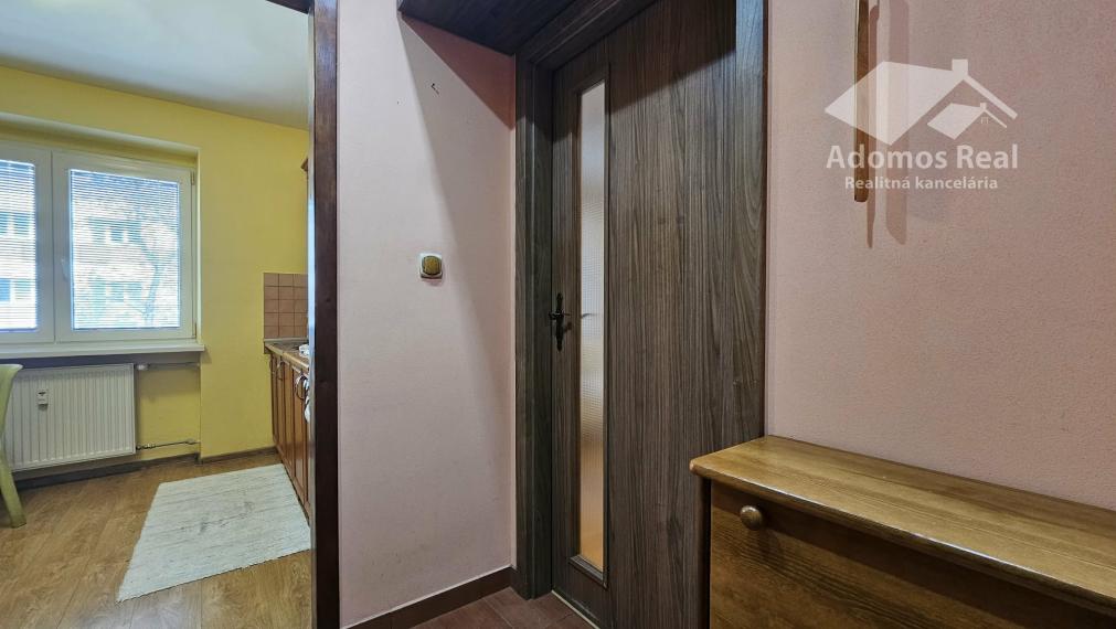 1 - IZBOVÝ BYT KOŠICE - STARÉ MESTO / JESENNÁ