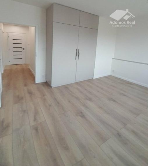 3 - IZBOVÝ BYT KOŠICE NAD JAZEROM / JENISEJSKÁ