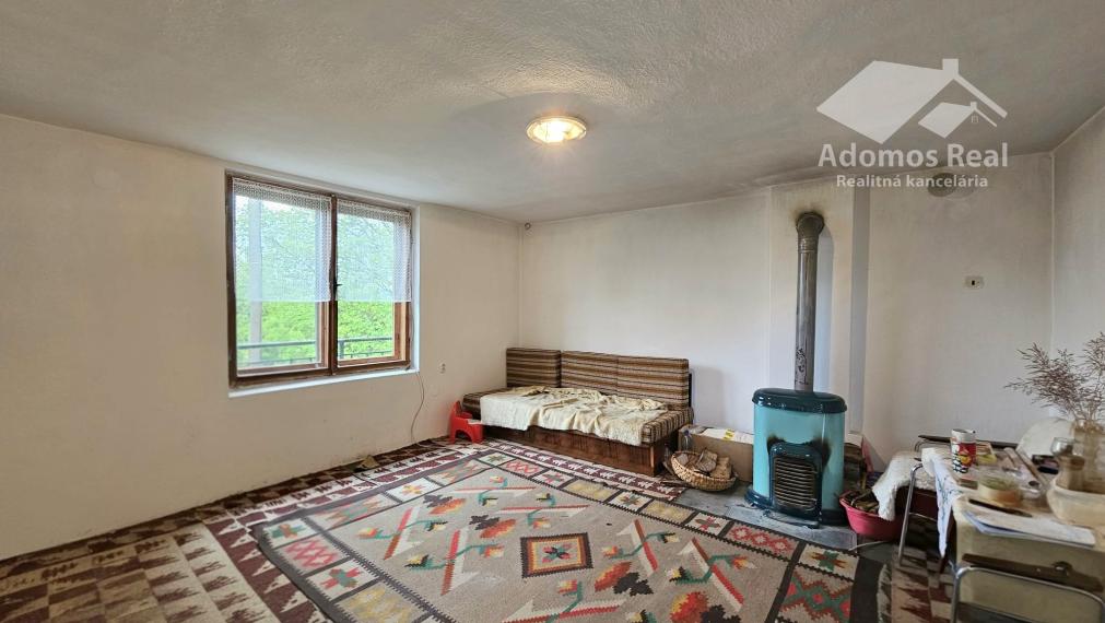 CHATA SO ZÁHRADOU-HRUŠOV