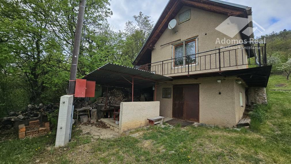 CHATA SO ZÁHRADOU-HRUŠOV