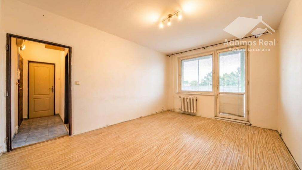 1 - IZBOVÝ BYT VRANOV NAD TOPĽOU / BUDOVATEĽSKÁ