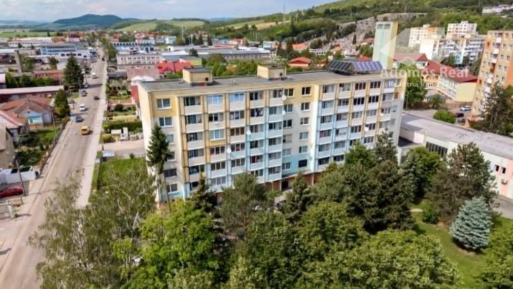 1 - IZBOVÝ BYT VRANOV NAD TOPĽOU / BUDOVATEĽSKÁ