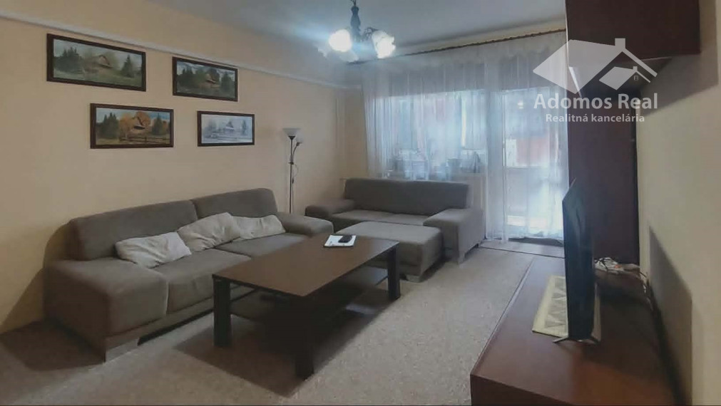 3 - IZBOVÝ BYT STRÁŽSKE / OSLOBODITEĽOV