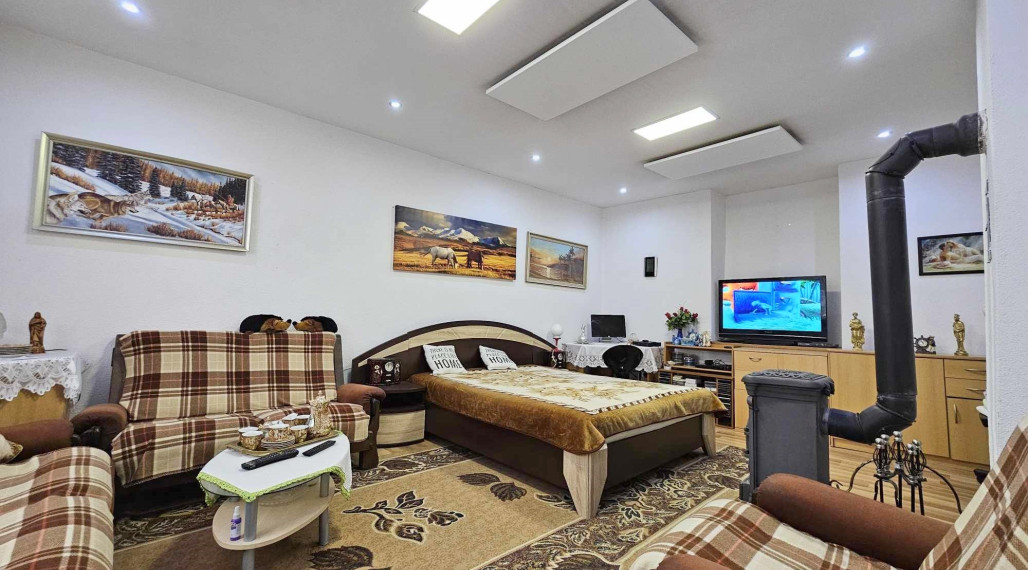 2 - IZBOVÝ BYT LIPTOVSKÝ MIKULÁŠ - 1.MÁJA