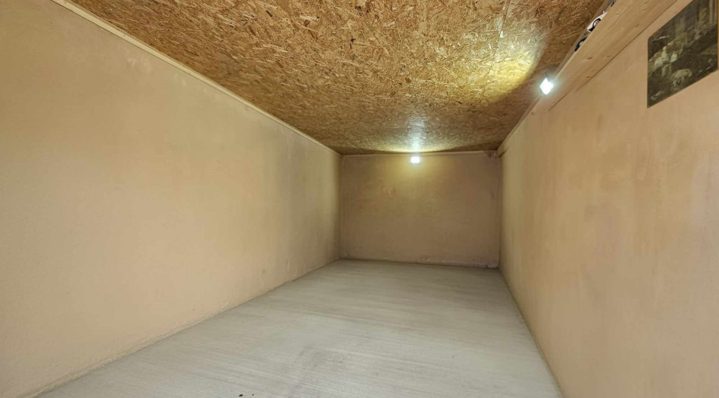 MOLDAVA NAD BODVOU - GARÁŽ